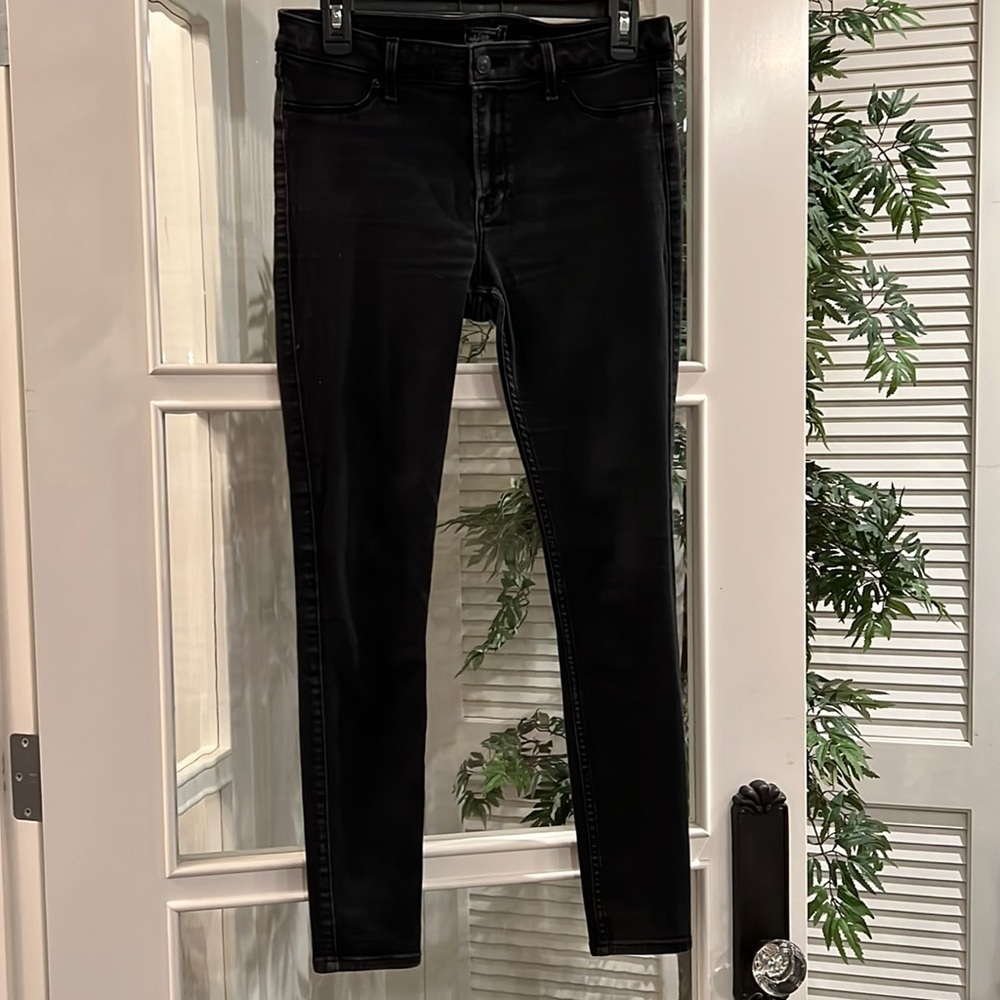 Abercrombie and Fitch Skinny Black Legging Jeans